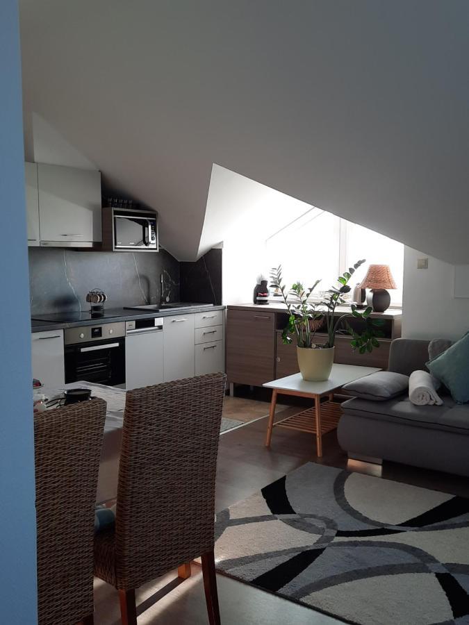 Kamilla Apartman Villapark Бік Екстер'єр фото